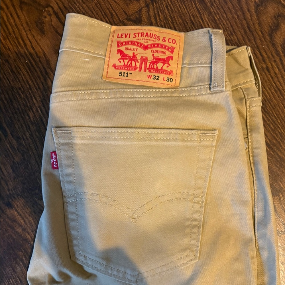 Levi's Men's Beige Slim Jeans